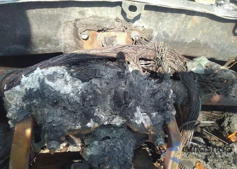 1998 Toyota Rav4 from USA, damaged, VIN JT3HP10V1W7104159